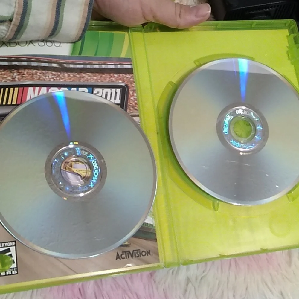 XBOX 360 Bundle W 12 Games & Everything You See In Pictures
